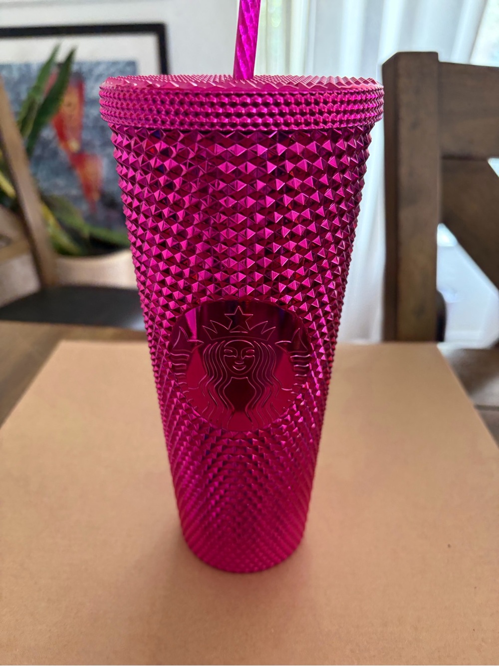 Starbucks Tumbler 2022 Venti Sangria Berry Hot Pink Fuchsia Studded Holiday Cup